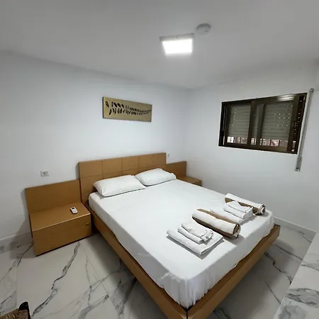 Diana 8 Personas Willa