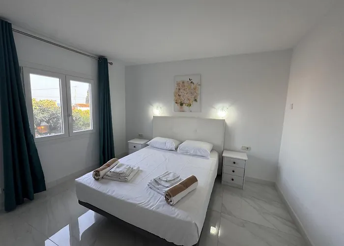 Diana 8 Personas * 卡尔佩